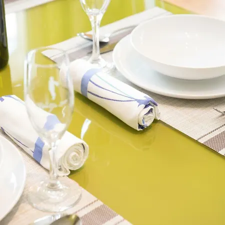 Nirvana Apartment&room Guest house 4*
